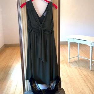 Green Contour size small dress